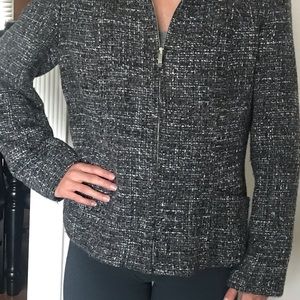 SUIT JACKET BY JONES-like new